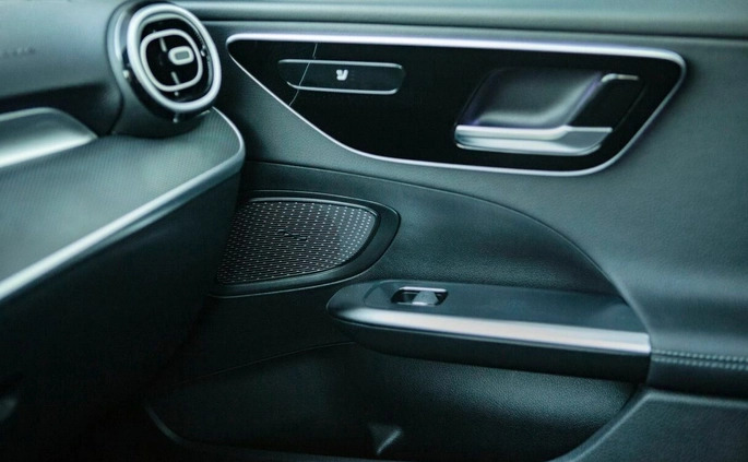 Mercedes-Benz Klasa C cena 209900 przebieg: 13800, rok produkcji 2021 z Kielce małe 497